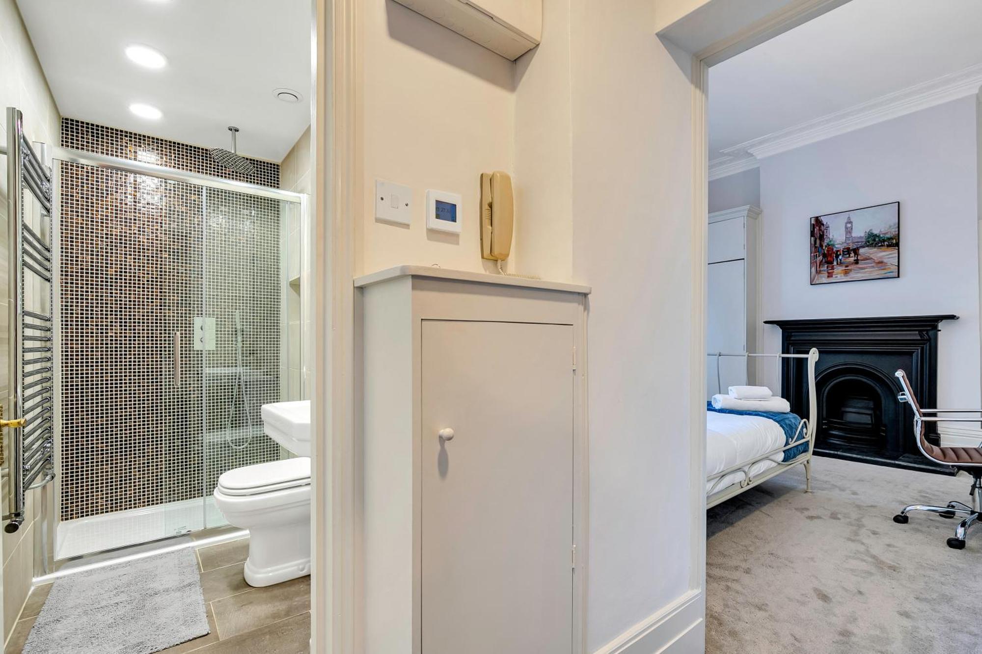 Appartamento Flat In Victoria Londra
