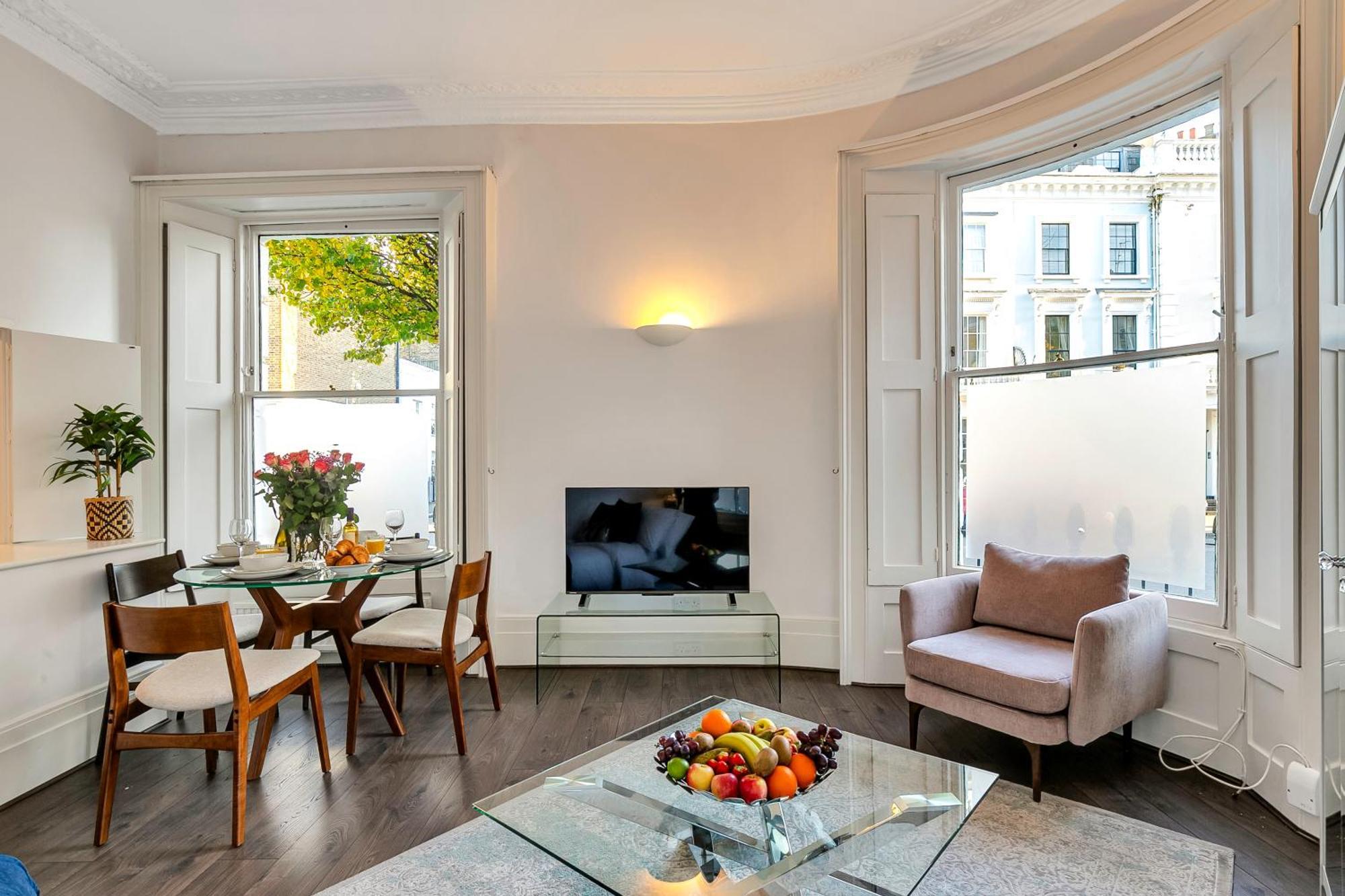 Flat In Victoria Londra